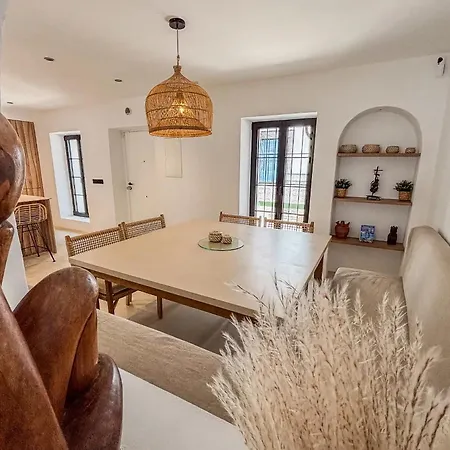 Casa Gina Old Town Center 4 Bedrooms Marbella