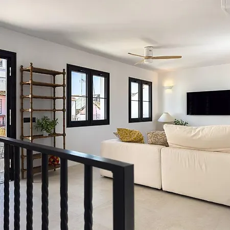 Feriehus Casa Gina Old Town Center 4 Bedrooms *