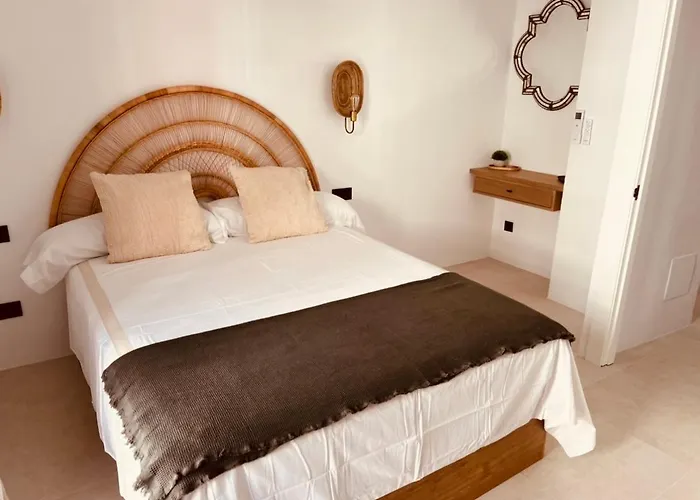 Casa Gina Old Town Center 4 Bedrooms Vakantiehuis *