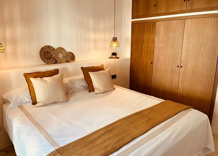 Casa Gina Old Town Center 4 Bedrooms Marbella